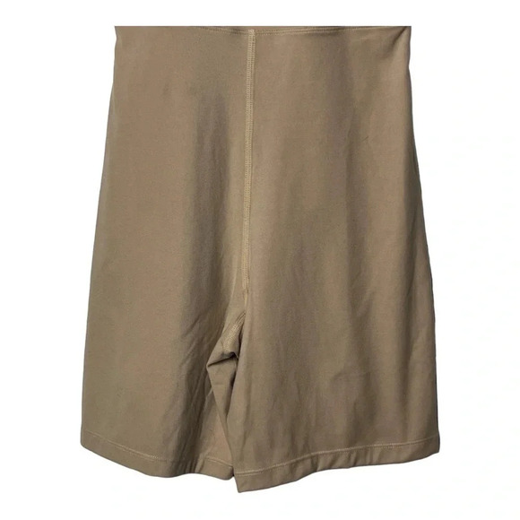 1565. WEWOREWHAT SLEEVELESS CUTOUT BODYSUIT WITH SHORT KEYHOLE IN FRONT BEIGE - Picture 10 of 10